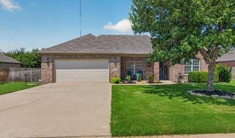 2611 Churchill Dr, Bartlesville, OK 74006