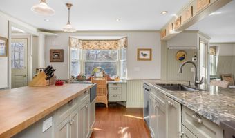 34 Black Duck Ln, Barnstable, MA 02630