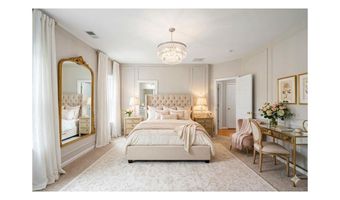 6723 HONESTY Dr, Bethesda, MD 20817