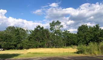 902 S Meridian Rd, Austintown, OH 44509