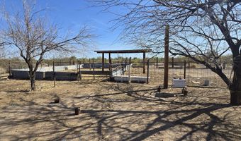 42565 La Posa Rd, Bouse, AZ 85325