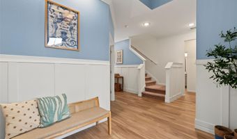 319 SHORE CRAB Way, Apollo Beach, FL 33572
