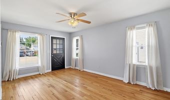 2536 Albrecht Ave, Akron, OH 44312