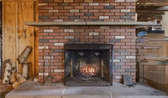 25 Westport Harbor Rd, Little Compton, RI 02837