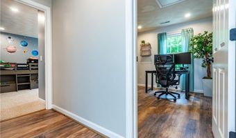 7 Wickham Rd, North Kingstown, RI 02852