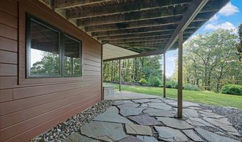 141 LONGVIEW Dr, Saylorsburg, PA 18353