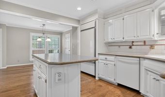 3116 Camelot Dr, Bartlesville, OK 74006