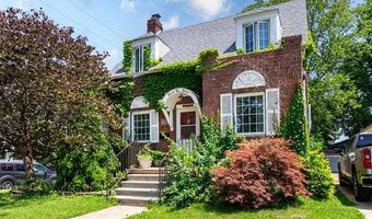 8911 Manor Ave, Allen Park, MI 48101