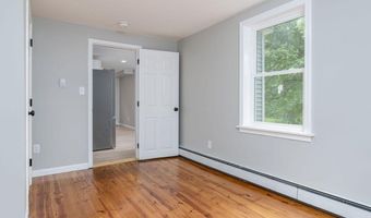 783 Hooksett Rd, Auburn, NH 03032