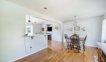 145 Pine St, Appomattox, VA 24522