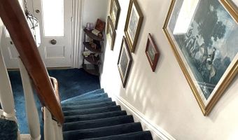 17 James St, Bangor, ME 04401