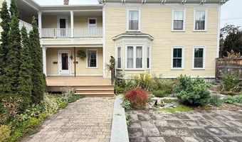 58 Oak St, Brattleboro, VT 05301