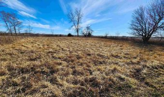 2083 Iowa Rd, Allerton, IA 50008