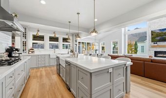 19 E ELK Ct, Alpine, UT 84004