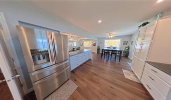 980 Lake Viking Ter, Altamont, MO 64620