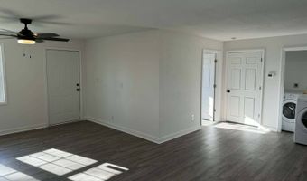 118 Stockton St, Albany, KY 42602