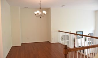 882 Queen City Cres, Apex, NC 27523