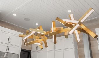 11041 Concord Valley Dr, Las Vegas, NV 89135