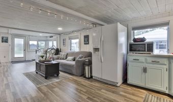 100-102 Tucker Shore Rd, Belmont, NH 03220