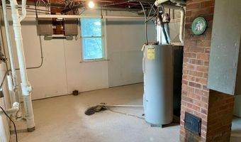 1004 S 2nd St, Alma, WI 54610