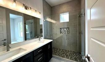 520 S Pioneer St, Colorado City, AZ 86021