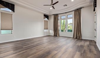 291 W YELLOWSTONE Way, Chandler, AZ 85248