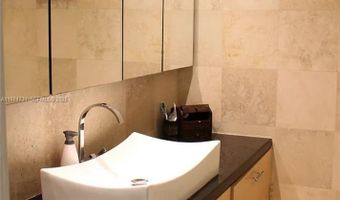 9500 W Bay Harbor Dr 2B, Bay Harbor Islands, FL 33154