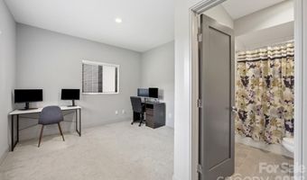 1026 Polaris Way, Charlotte, NC 28205