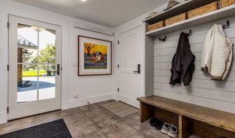 130 YELLOW ROSE Dr, Alta, WY 83414