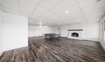 135 Staghound Ct, Alpharetta, GA 30005