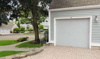 44 Hale Ln, Darien, CT 06820