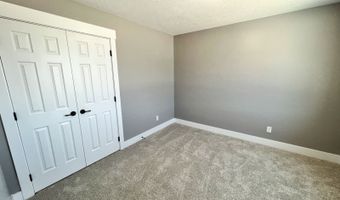 1715 Opal Dr, Elko, NV 89801