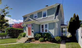 58 Bliss Rd, Newport, RI 02840