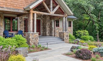 1099 Indian Trl S, Afton, MN 55001