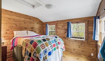 101 Canterbury Shore Dr, Canterbury, NH 03224