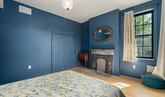 22 Kenilworth St, Boston, MA 02119