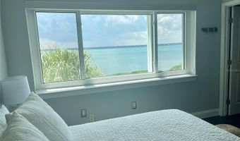 1451 GULF Blvd 204, Clearwater, FL 33767