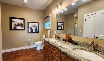 56 Grouseberry Dr, Banner Elk, NC 28604