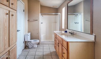 27651 S Canoa Rd, Amado, AZ 85645
