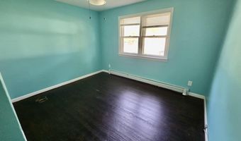 251 Pennant Ave, Beachwood, NJ 08722