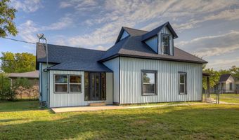 106 S Fox St, Alba, MO 64830