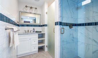 11 Hampton Rd 22, Coventry, RI 02816