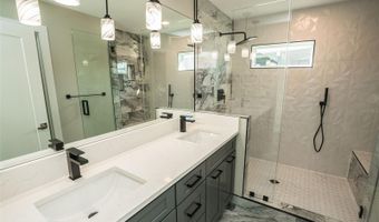 736 GRAN KAYMEN Way, Apollo Beach, FL 33572