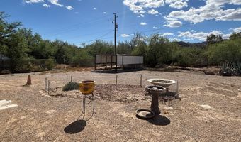 33800 S DAVENPORT Ln, Black Canyon City, AZ 85324