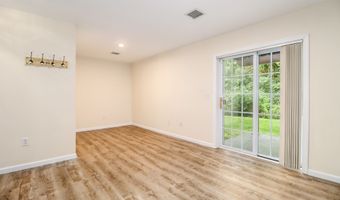 2303 Eaton Ct 2303, Danbury, CT 06811