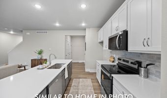 2310 Chan Dr, Adel, IA 50003