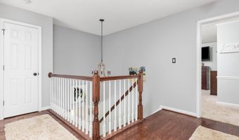 48 MADDOX Ln, Amissville, VA 20106