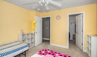2517 Clayton Dr, Ames, IA 50010