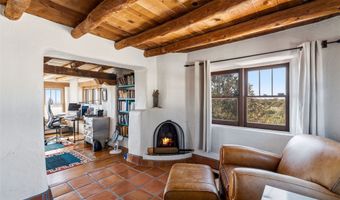 1057 Camino Manana, Santa Fe, NM 87501