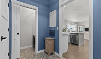 W5553 HOELZEL Way, Appleton, WI 54915